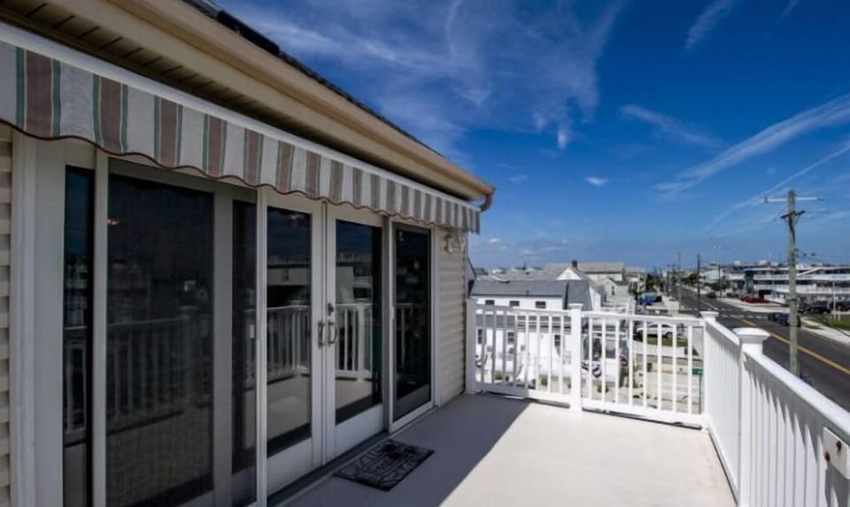Front Deck Looking North