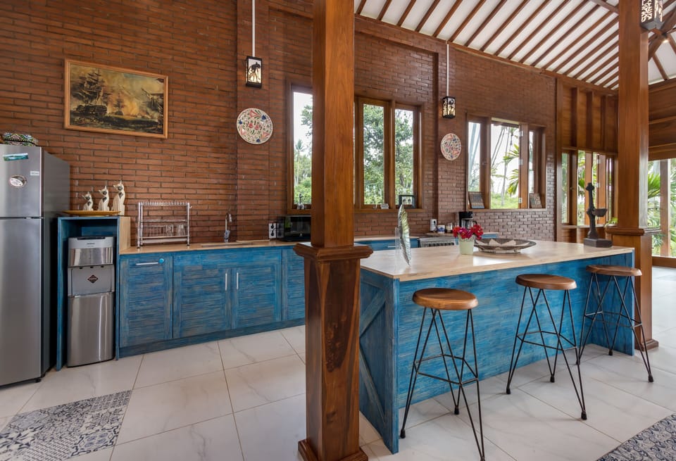 Villa, 2 Bedrooms | Private kitchen | Full-size fridge, microwave, oven, stovetop