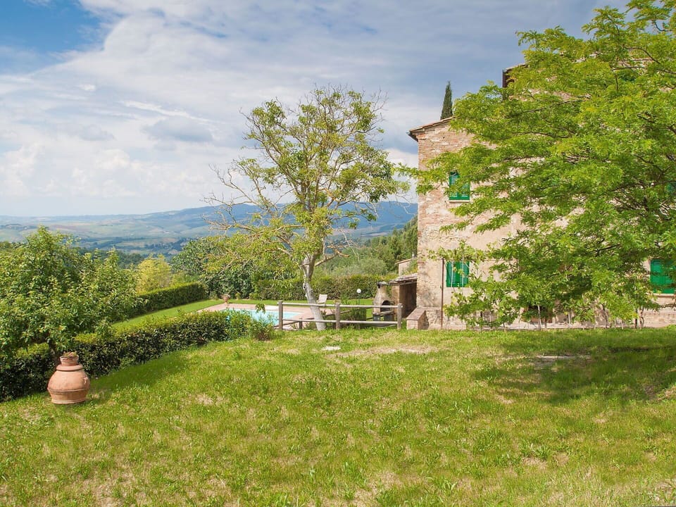 Property, House, Green, Natural Landscape, Tree, Real Estate, Cottage, Rural Area, Land Lot, Sky