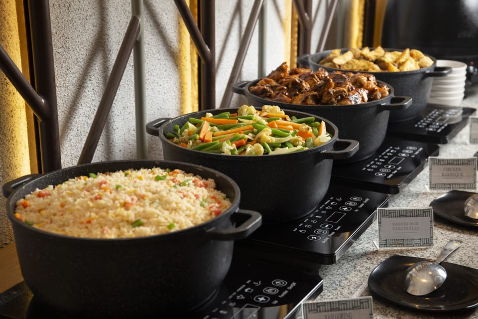 Daily buffet breakfast for a fee