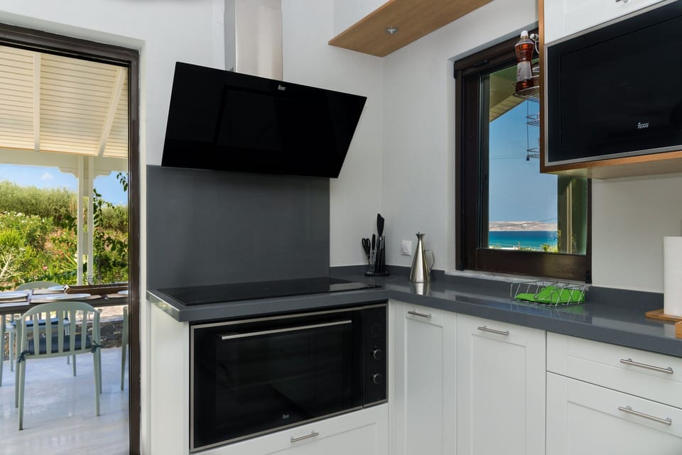 The spacious and practical kitchen is fully equipped to serve all your cooking needs