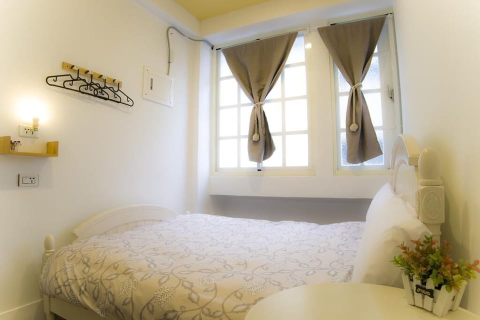 Economy Double Room | Blackout drapes, free WiFi, bed sheets