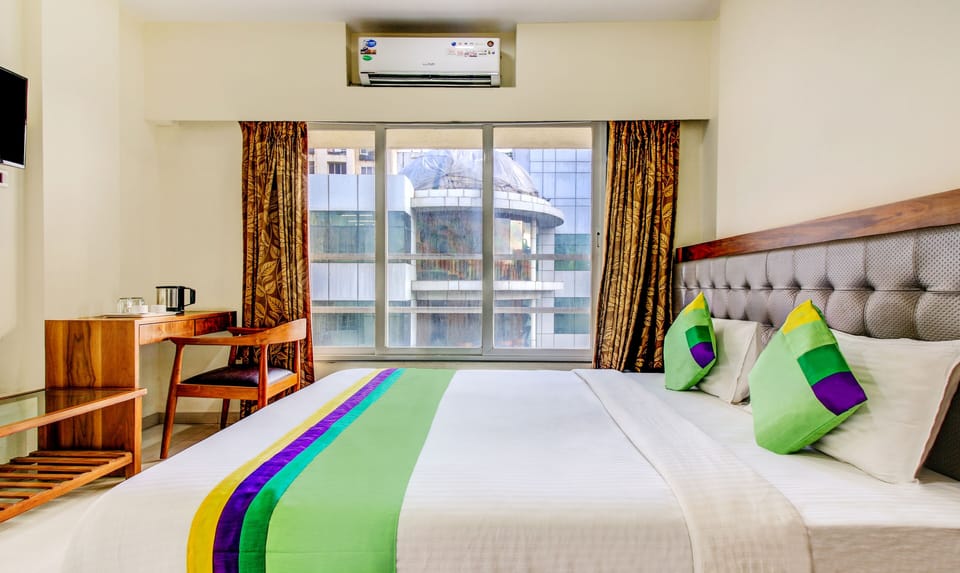Basic Room | Iron/ironing board, rollaway beds, free WiFi, bed sheets