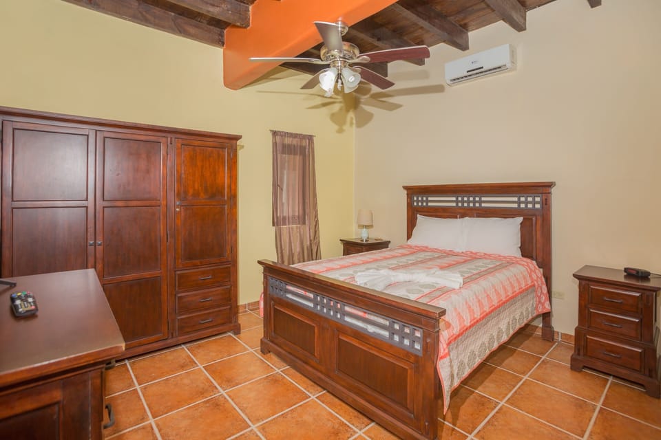 Apartment, 2 Bedrooms | 2 bedrooms, free WiFi, bed sheets