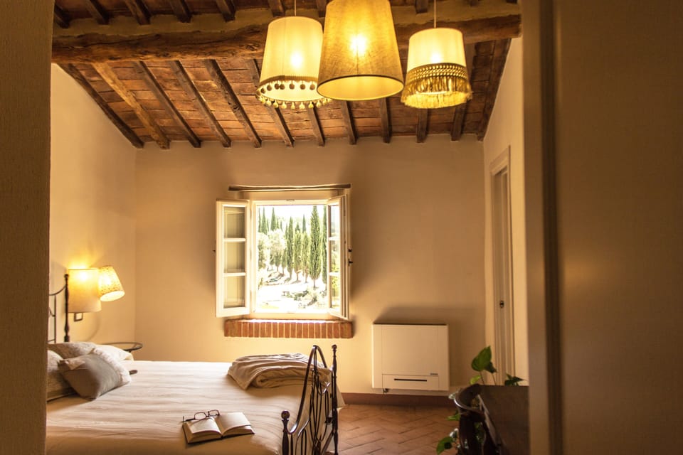 Deluxe Room (Sangiovese) | Desk, soundproofing, free WiFi, bed sheets