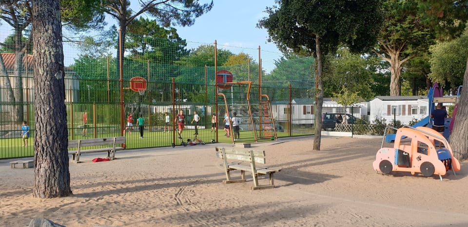 Sport court