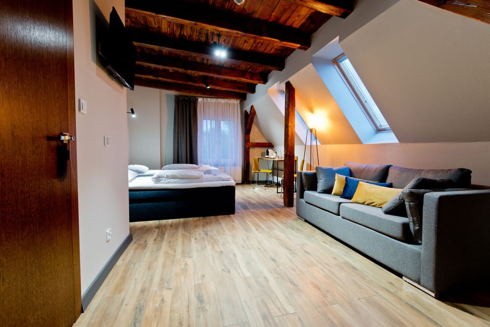 Premium Quadruple Room | Premium bedding, memory foam beds, individually decorated