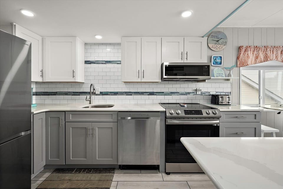 Updated, modern kitchen 