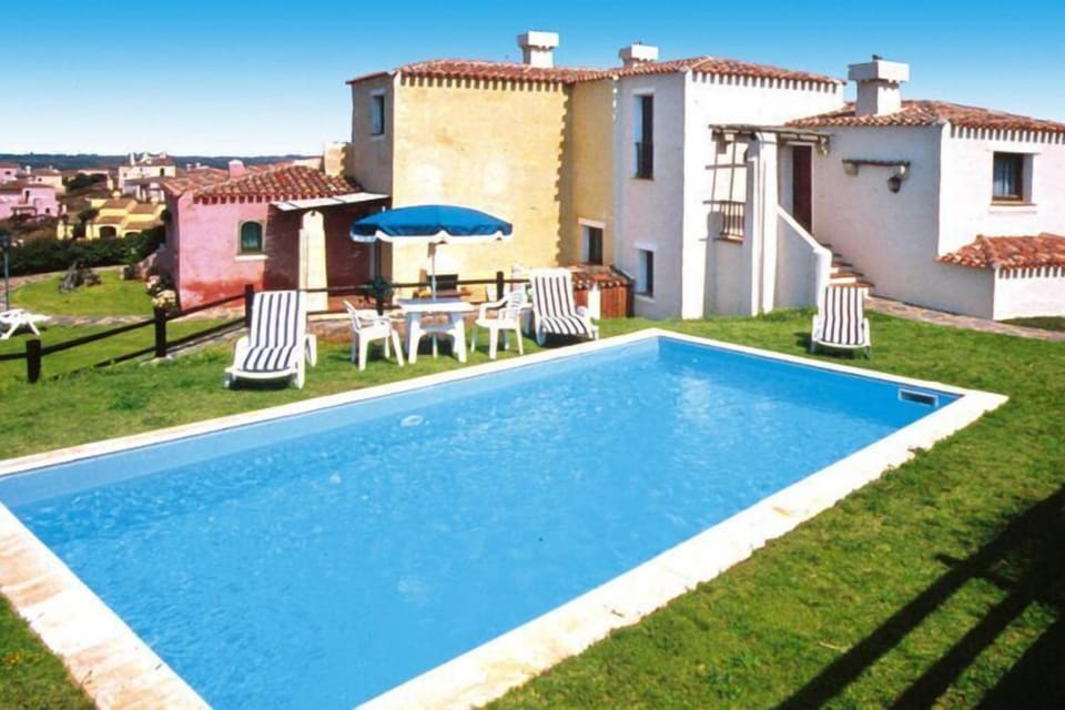 Holiday Home Swimming Pool