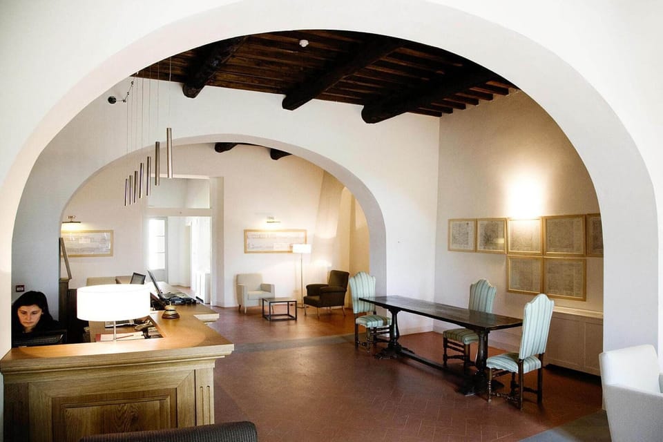 Entrance / Reception