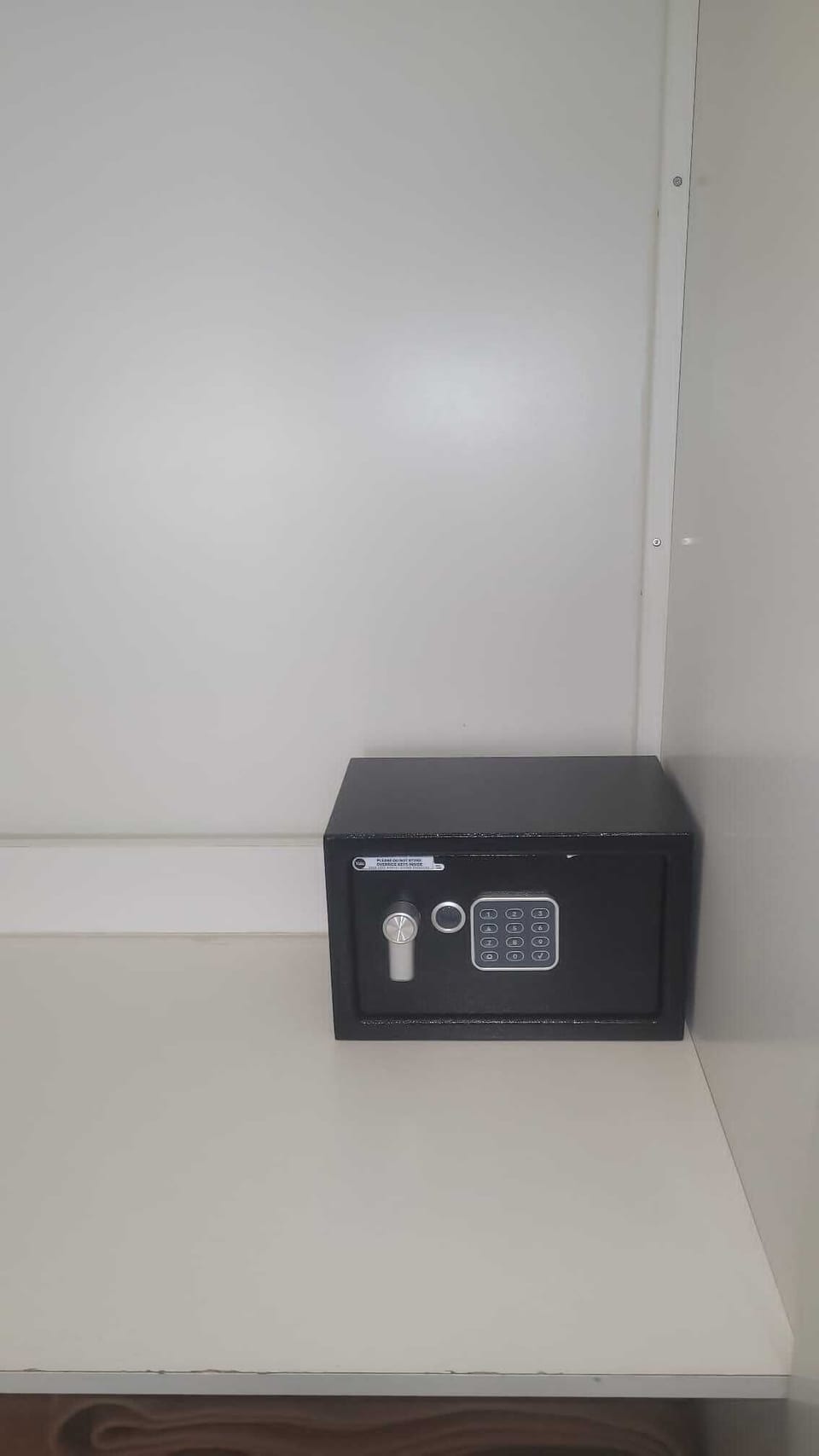 Superior Twin Room | Desk, blackout drapes, iron/ironing board, free WiFi