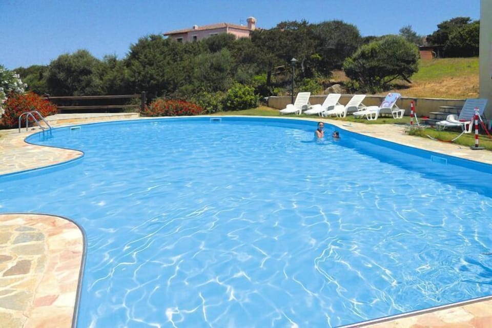 Holiday Home Swimming Pool