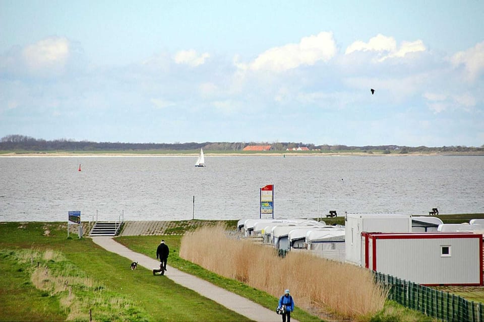 Immediate Surroundings [summer] (<1 km)