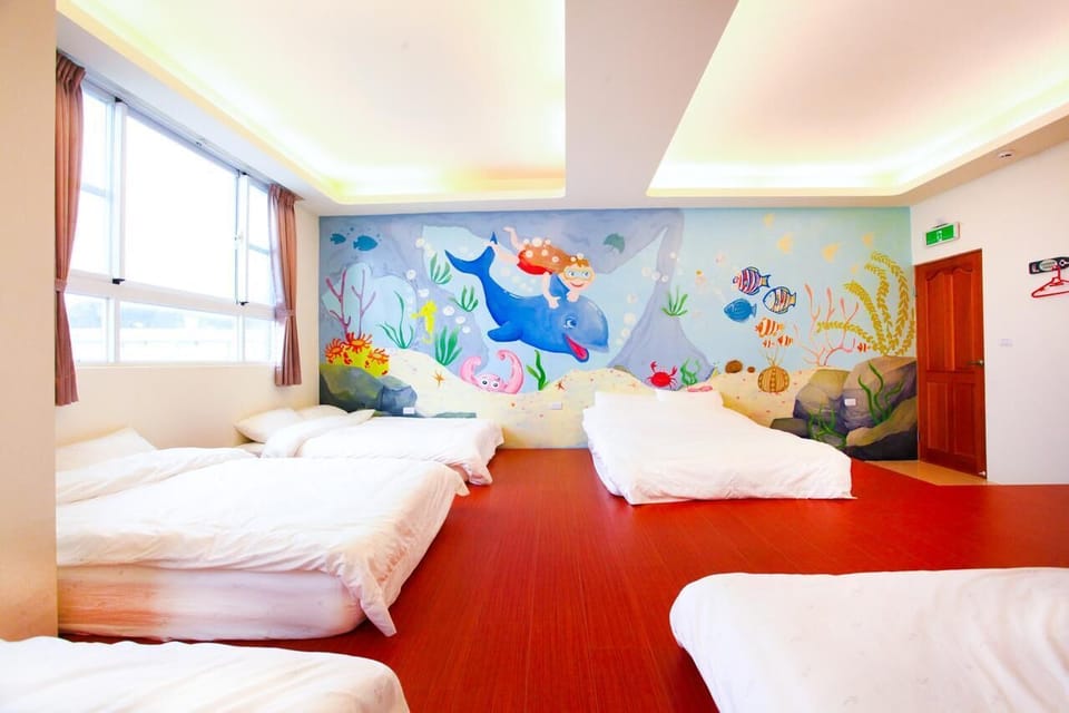 Family Room, Ocean View | Soundproofing