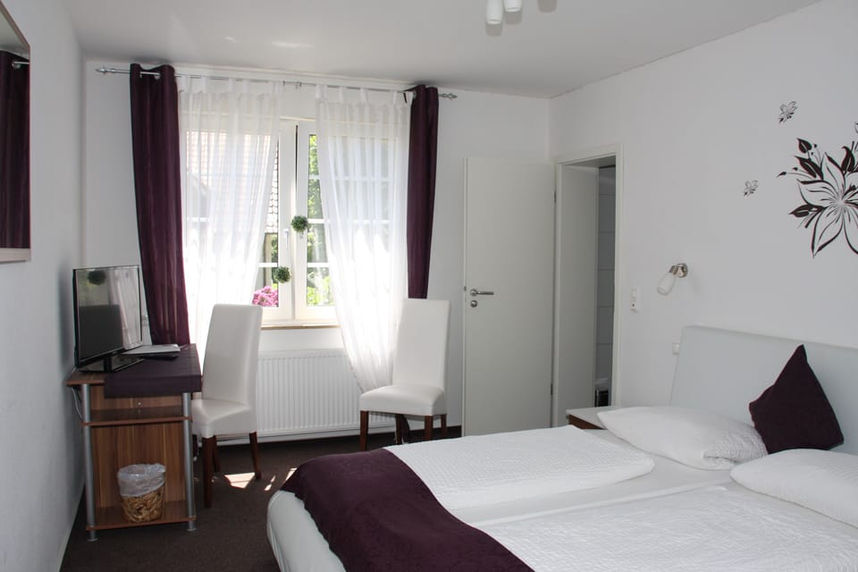 Double Room | Individually furnished, desk, laptop workspace, blackout drapes