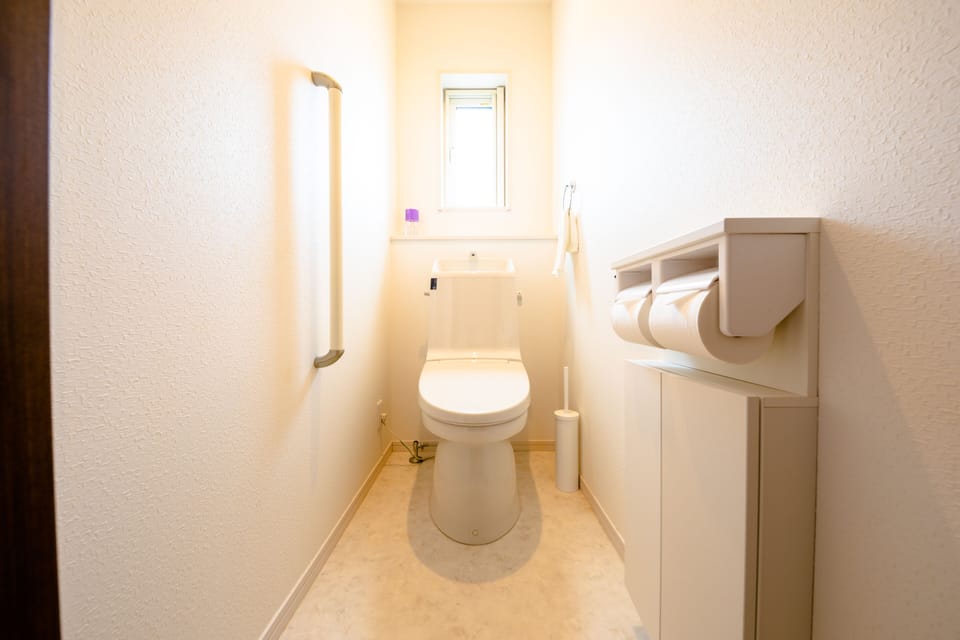 Villa, 4 Bedrooms | Bathroom | Combined shower/tub, hair dryer, bidet, towels