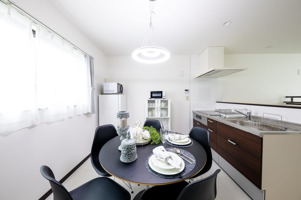 Villa, 3 Bedrooms | In-room dining