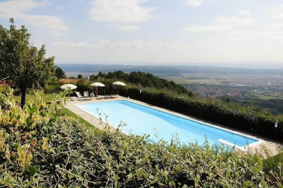 Holiday Home Swimming Pool