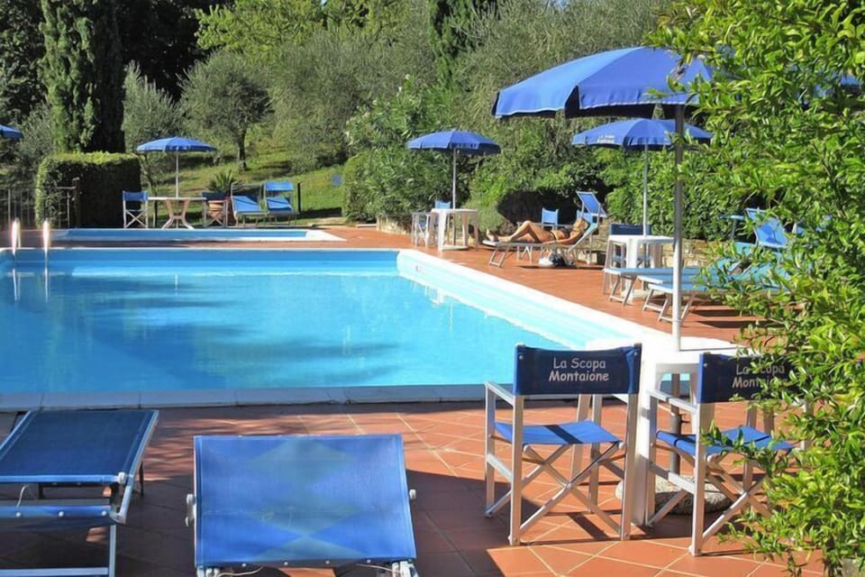 Holiday Home Swimming Pool