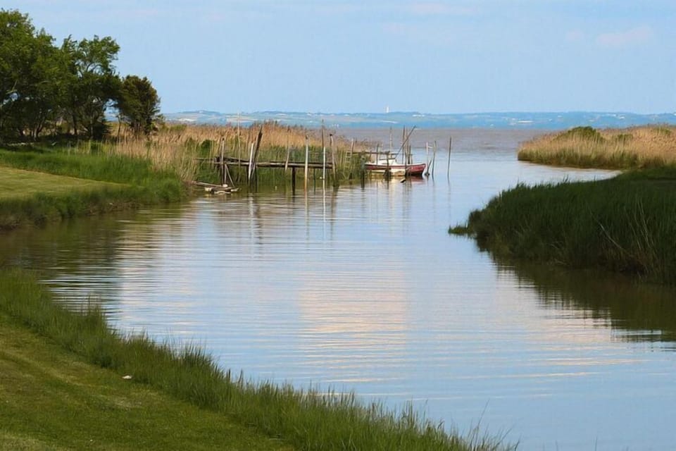 Surroundings [summer] (1-5 km)