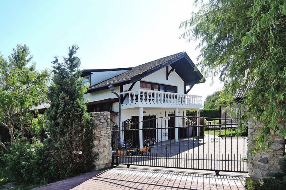 Holiday Home Exterior [summer]