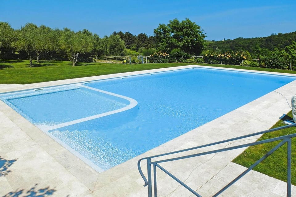 Holiday Home Swimming Pool