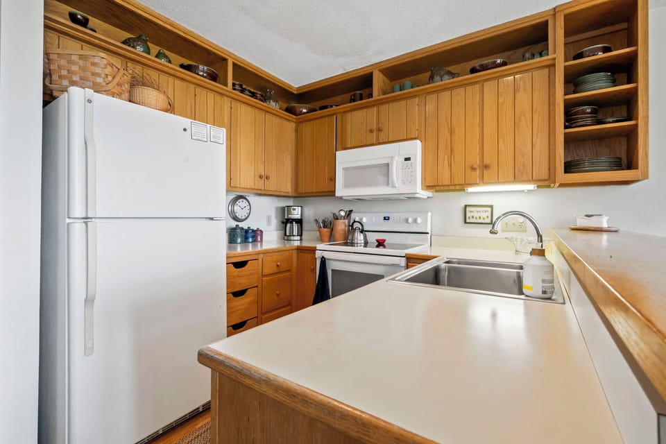 Fully equipped kitchen