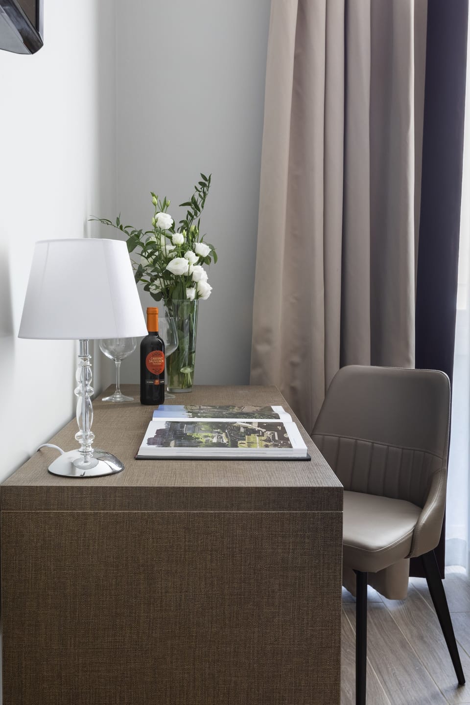 Superior Double Room | Hypo-allergenic bedding available, down comforters, minibar