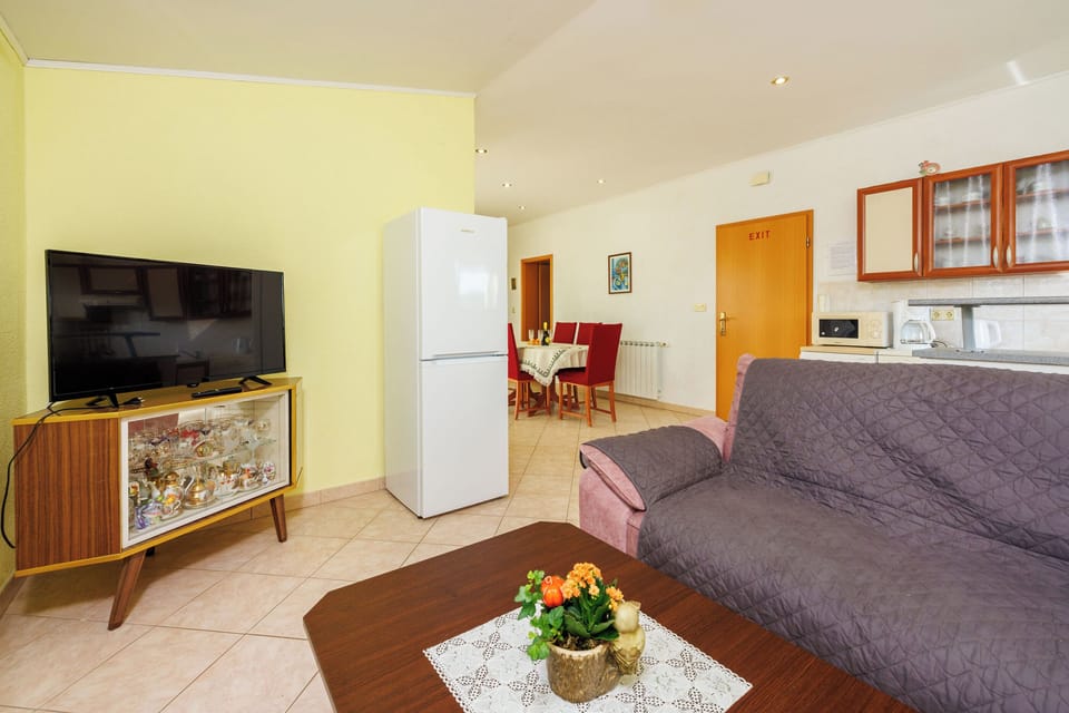 Apartment (A1) | Living room