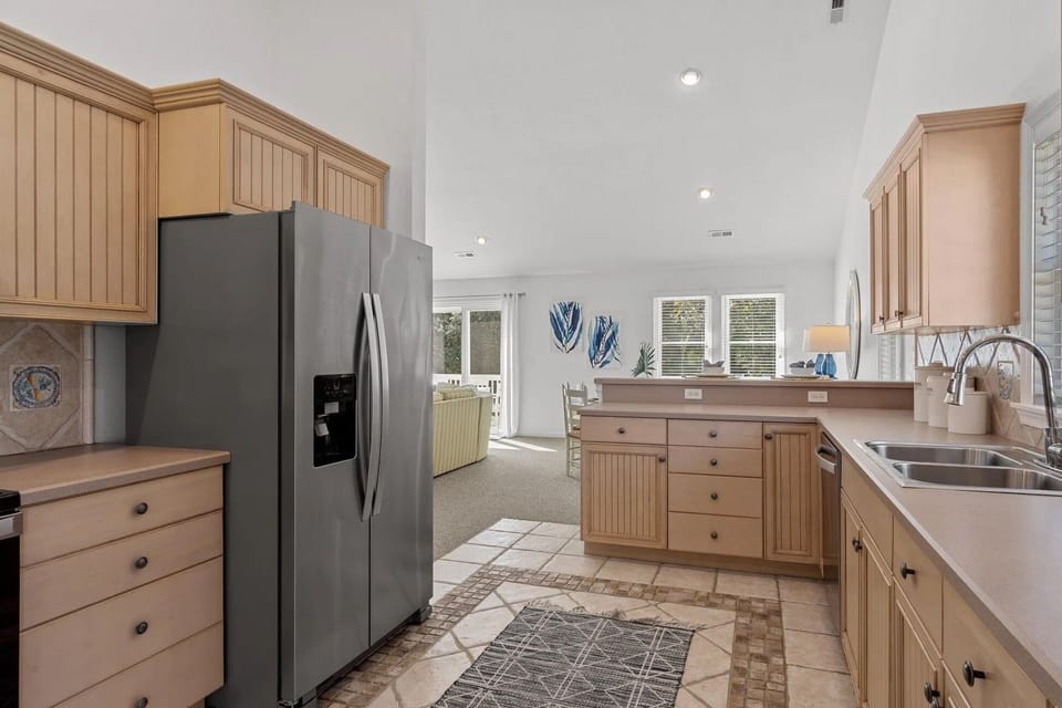 MB53: Moondance | Top Level Kitchen