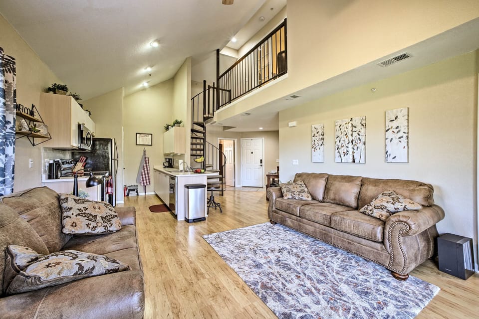 Living Room | Sleeper Sofa w/ Queen Memory Foam Mattress | Smart TV | Free WiFi