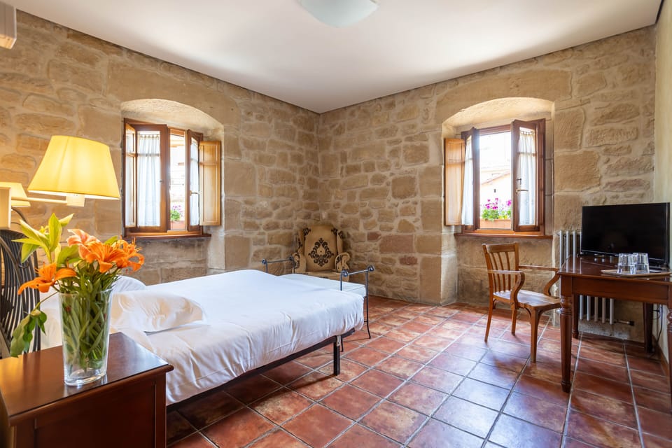 Desk, rollaway beds, free WiFi, bed sheets