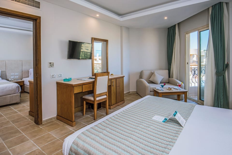 Mega Family Room | Free minibar items, in-room safe, individually decorated