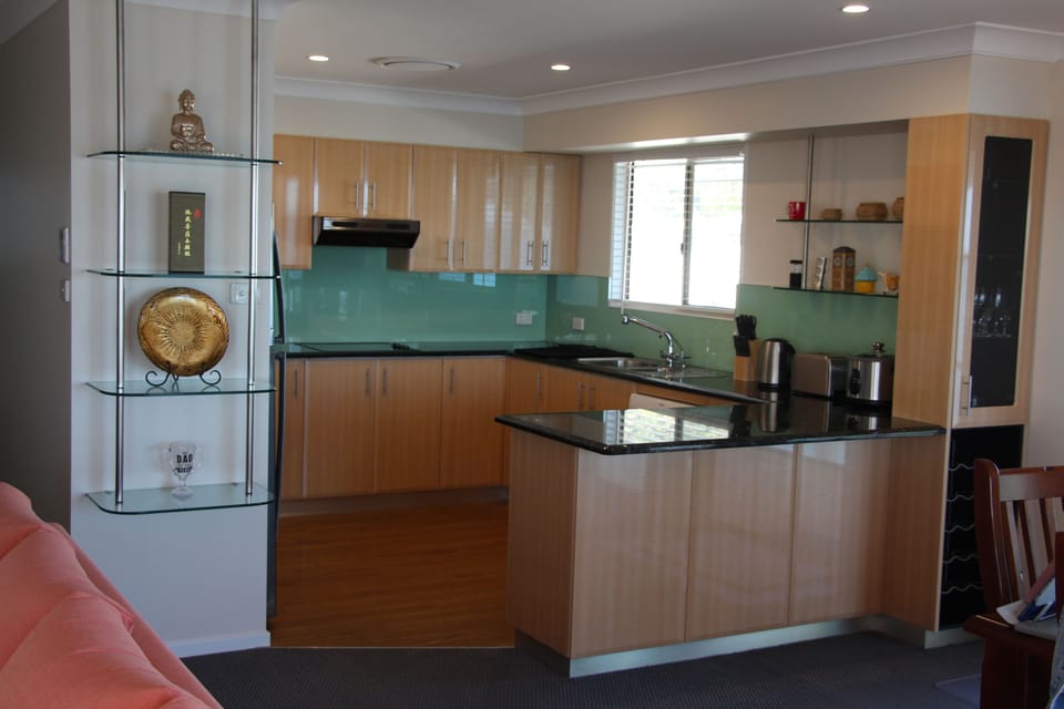 Full-size kitchen, cook great lunches & dinners as you would at home.