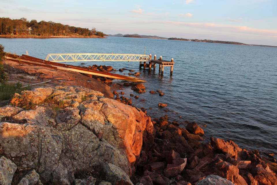 Private Jetty, NO access to our guests) 
