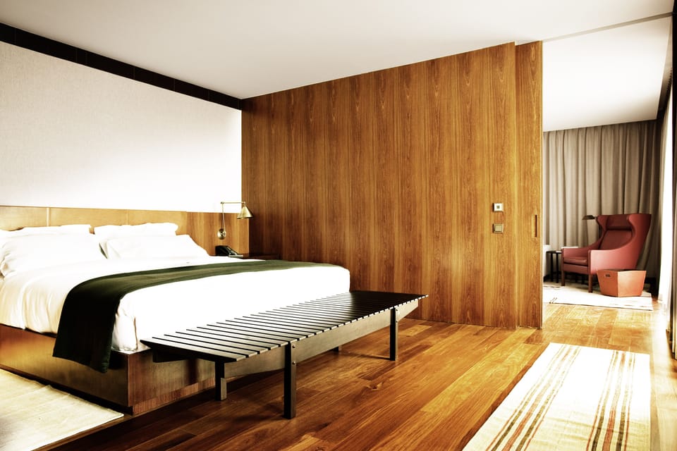Egyptian cotton sheets, premium bedding, minibar, in-room safe