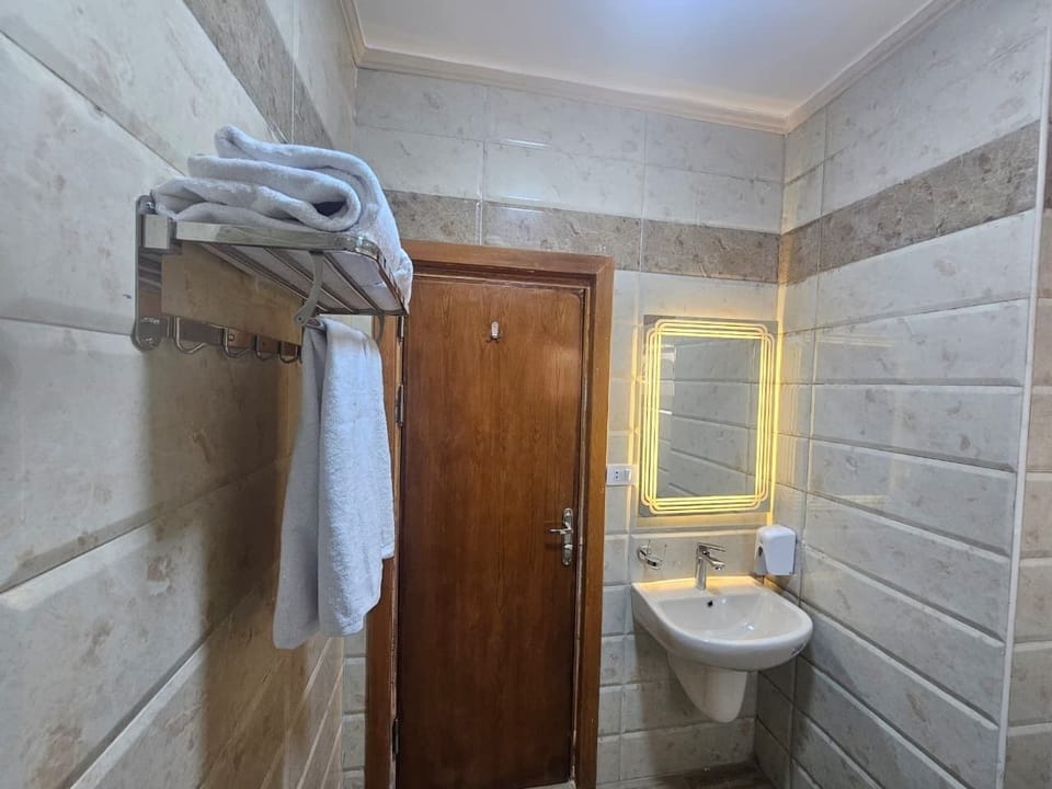 Standard Single Room, City View | Minibar, in-room safe, desk, WiFi (free)