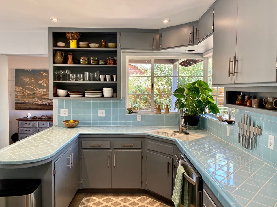 Retro 50s kitchen.