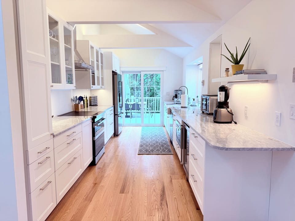 New gourmet kitchen