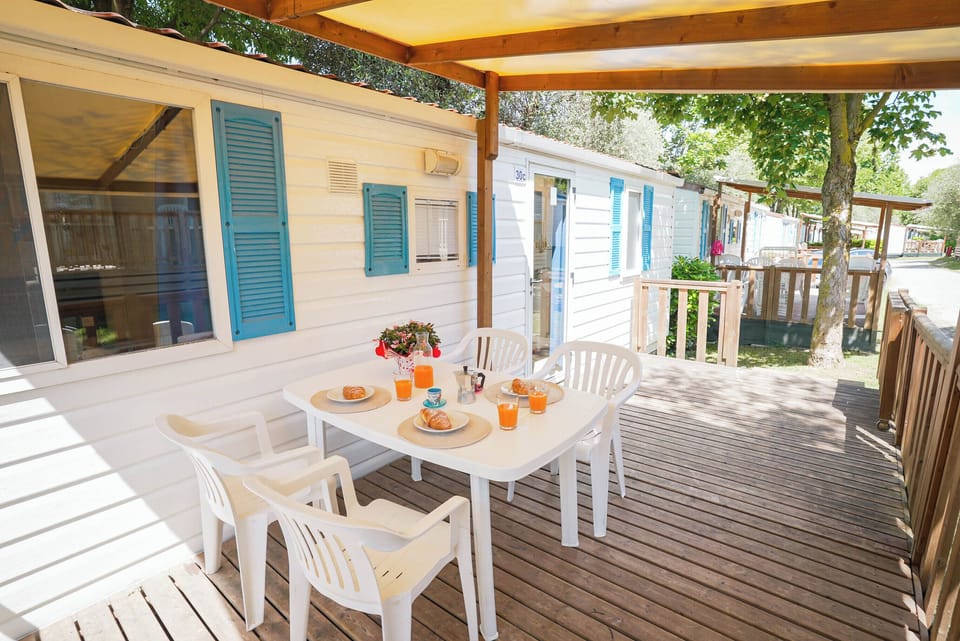Standard Mobile Home, 2 Bedrooms | Terrace/patio