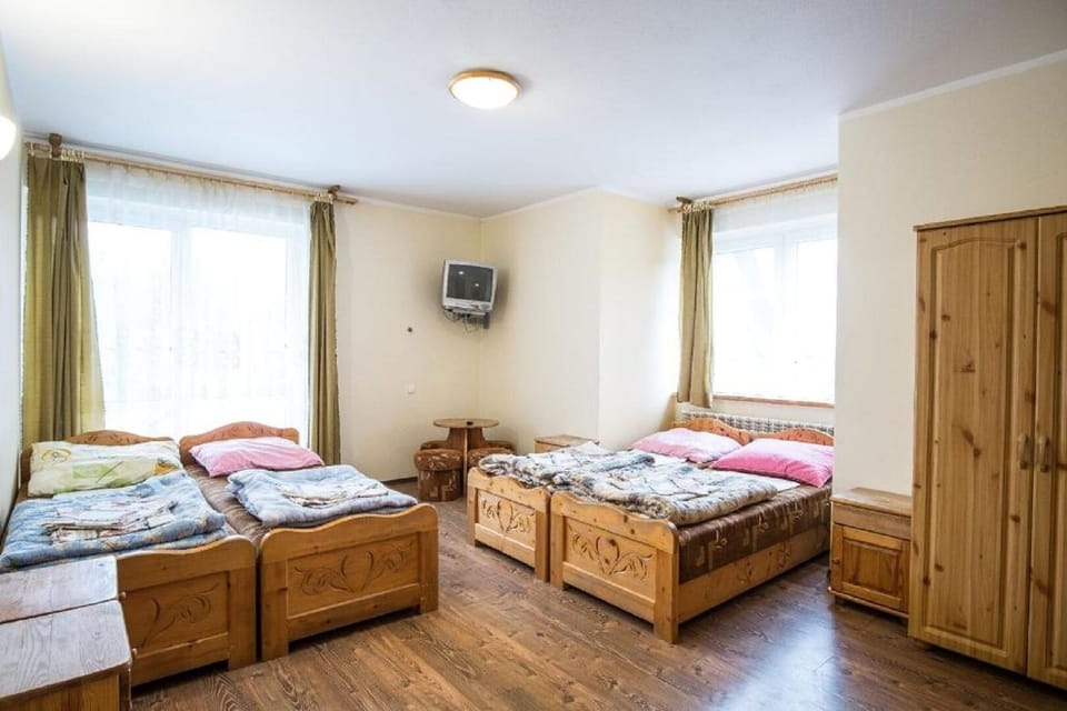 Quadruple Room, Terrace (3) | Free WiFi, bed sheets