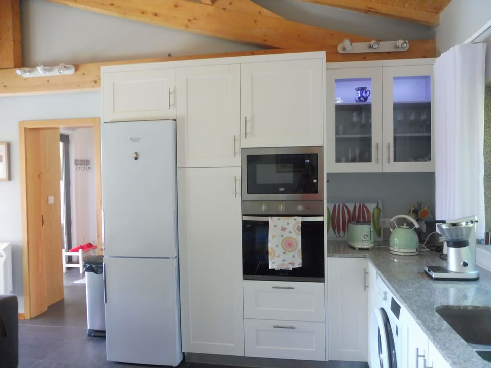 Pool House kitchen - fully equipped.