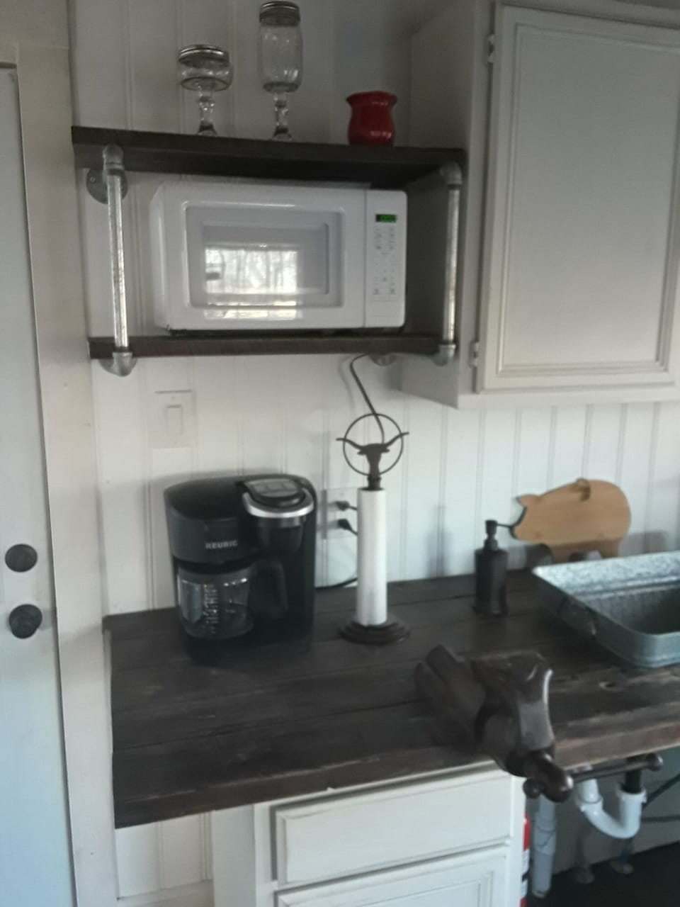 Microwave/Keurig Duo