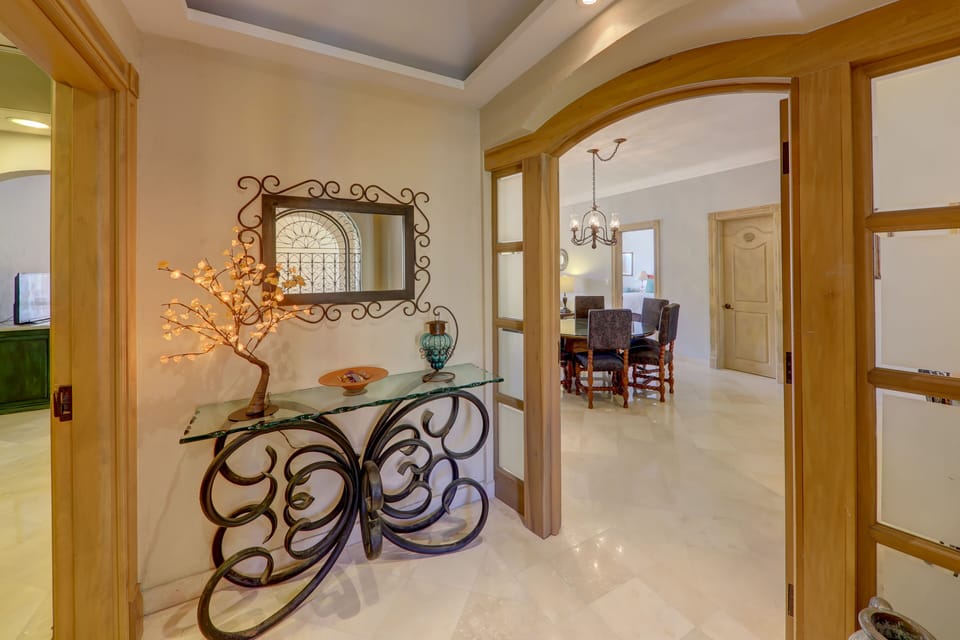 villa lobby