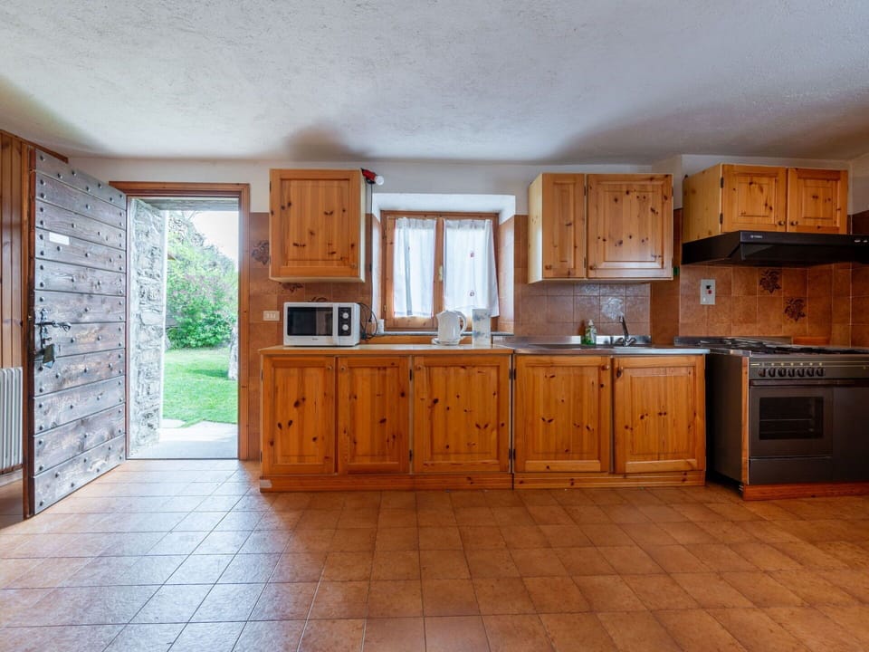 Cabinetry, Countertop, Building, Window, Drawer, Kitchen Appliance, Kitchen, Wood, Chest Of Drawers, Chair
