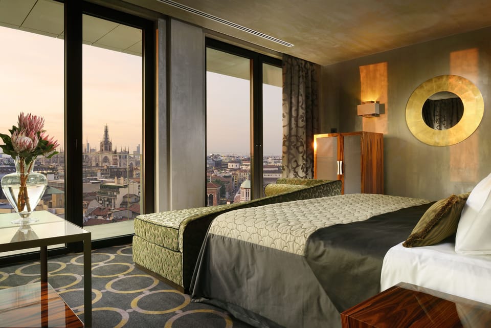 Presidential Suite (Duomo view) | Premium bedding, down comforters, minibar, in-room safe