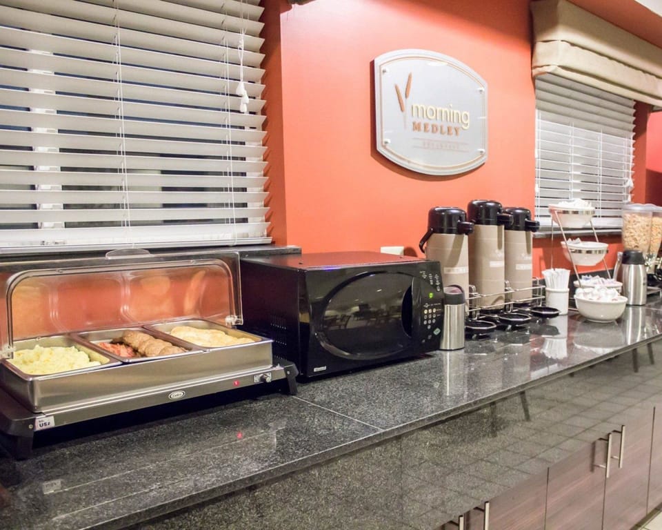 Free buffet breakfast