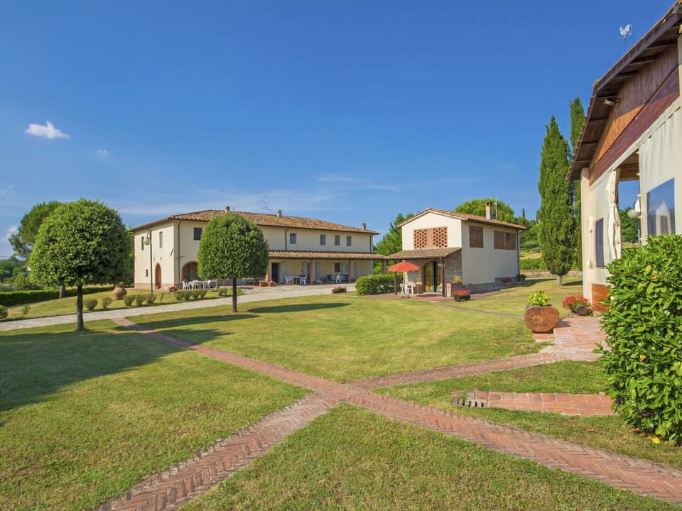 Property, Residential Area, Real Estate, House, Building, Home, Estate, Neighbourhood, Architecture, Land Lot