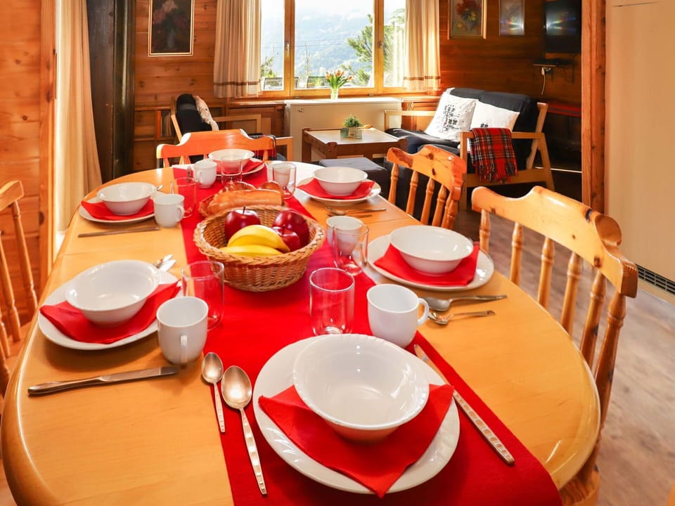 Table, Tableware, Food, Furniture, Property, Window, Dishware, Plate, Chair, Cup