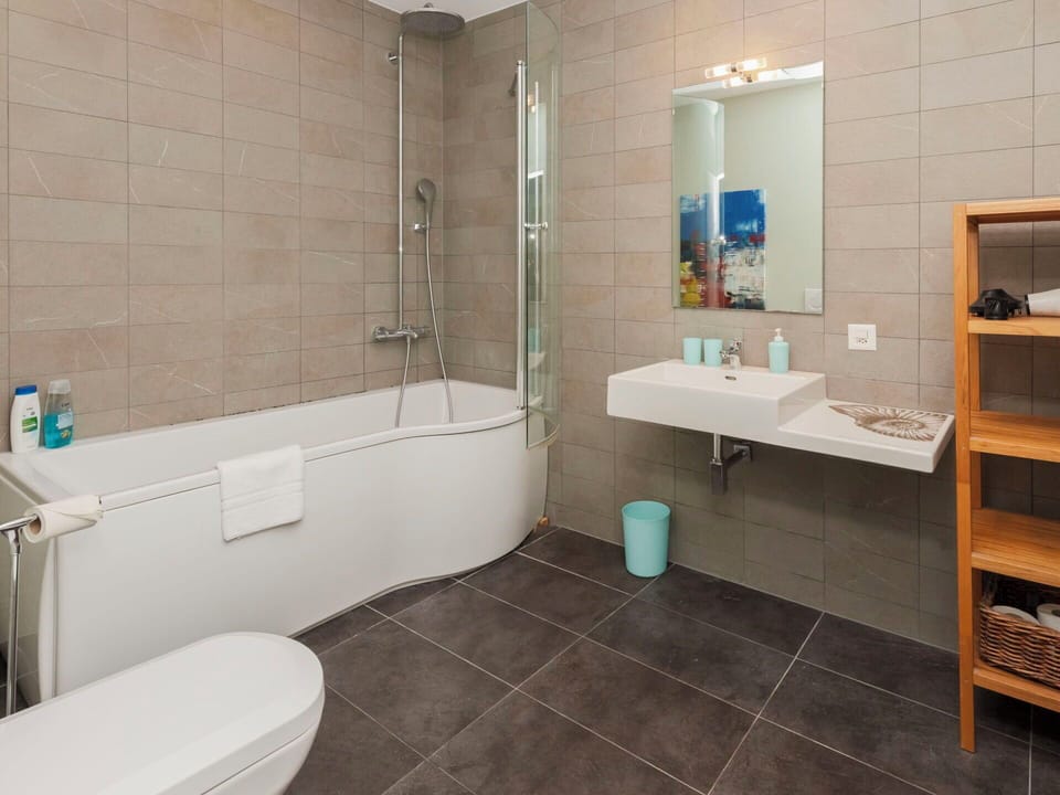 Bathroom, Interior Design, Flooring, Plumbing Fixture, Floor, Bathtub, Tap, Sink, Plumbing, Bathroom Sink